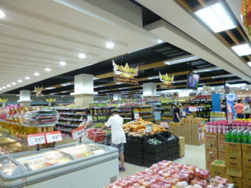 カンボジアのスーパー