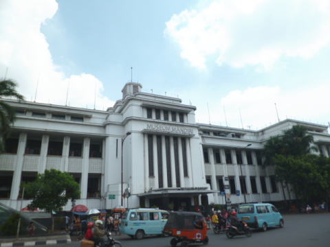 マンディリ博物館（Mandiri Museum）