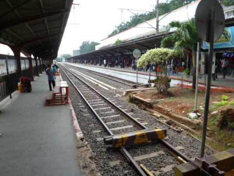 ジャカルタ・コタ駅