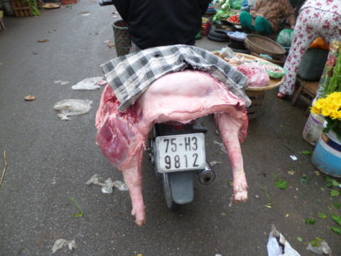 フエの豚肉