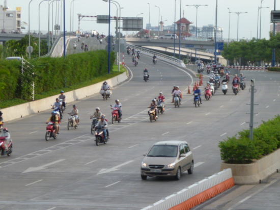 ホーチミンシティ高速道路